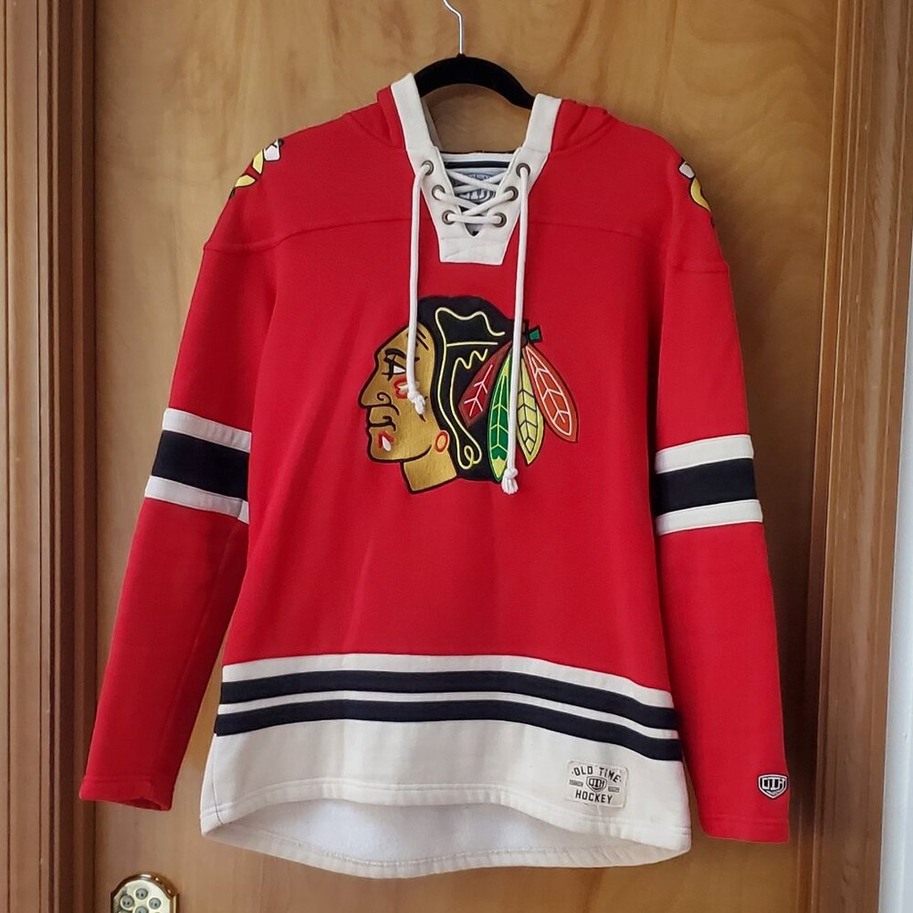 Chicago Blackhawks Old Time Hockey Pullover Women's Hoodie - Size L
